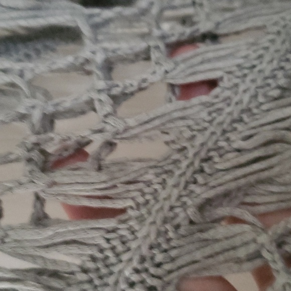 NWT Beach grey knit coverup - Picture 4 of 6